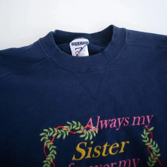Vintage Lerzees Activewear Always My  Sister Forever Friends Navy Sweater M - Picture 10 of 11